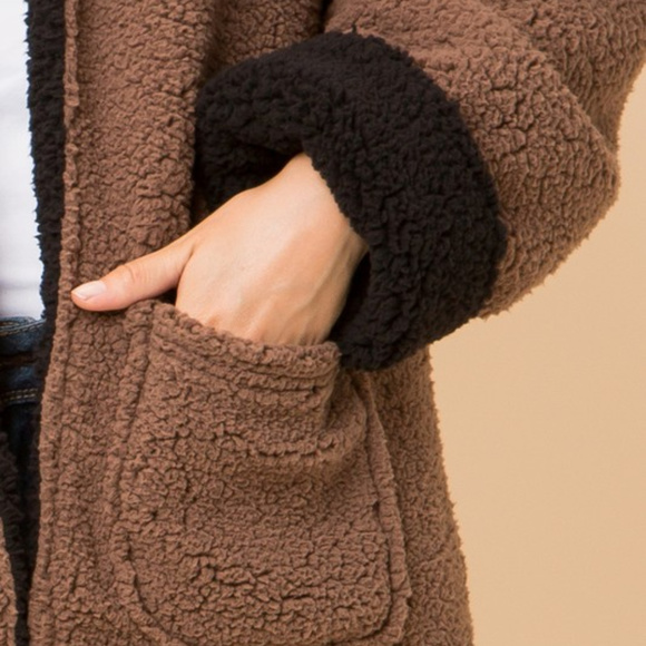 *1 LEFT*  Plush, REVERSIBLE & Soft Jacket Hoodie - Picture 6 of 8